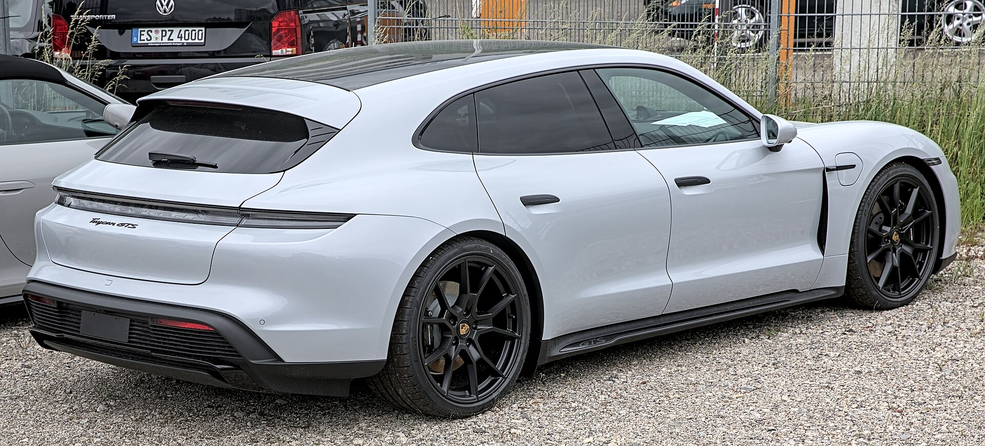 Porsche Taycan Turismo